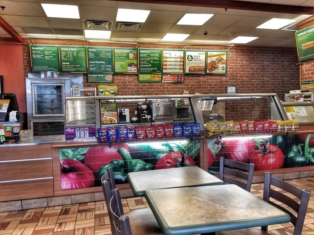Subway Restaurants | restaurant | 936 IL-59, Naperville, IL 60540, USA | 6309830020 OR +1 630-983-0020