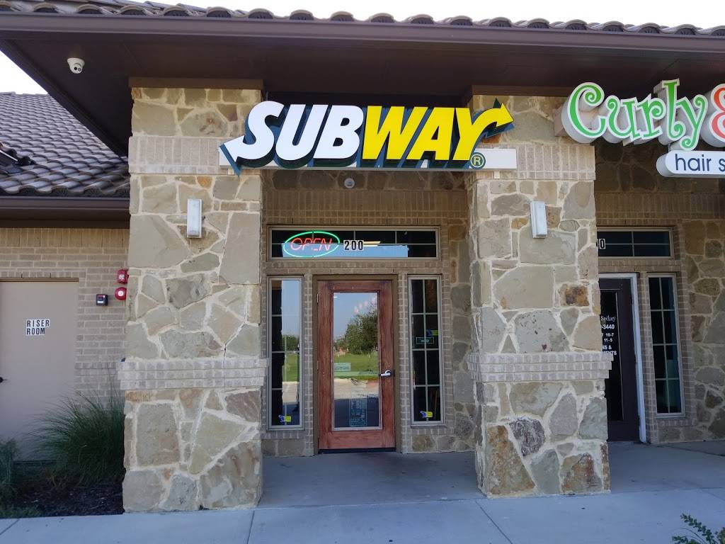 Subway Restaurants | restaurant | 151 Ridgepoint Pkwy, Marshall Ridge Pkwy Suite 200, Keller, TX 76248, USA | 8174912330 OR +1 817-491-2330
