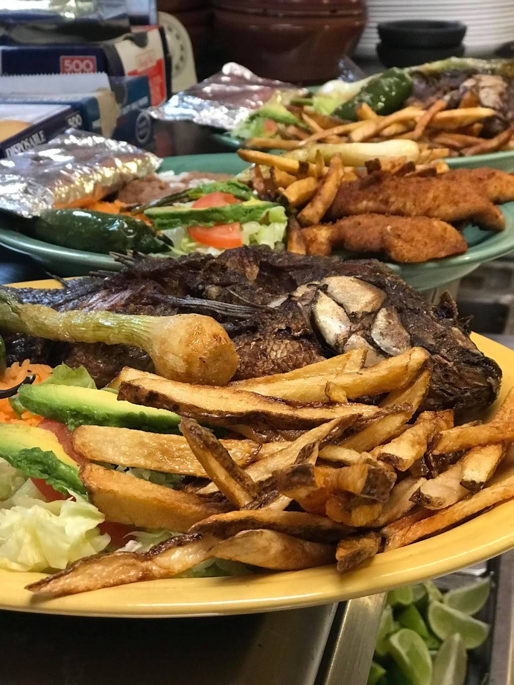 El Antojito Mexican Food | restaurant | 565 E New Circle Rd, Lexington, KY 40505, USA | 8595238699 OR +1 859-523-8699