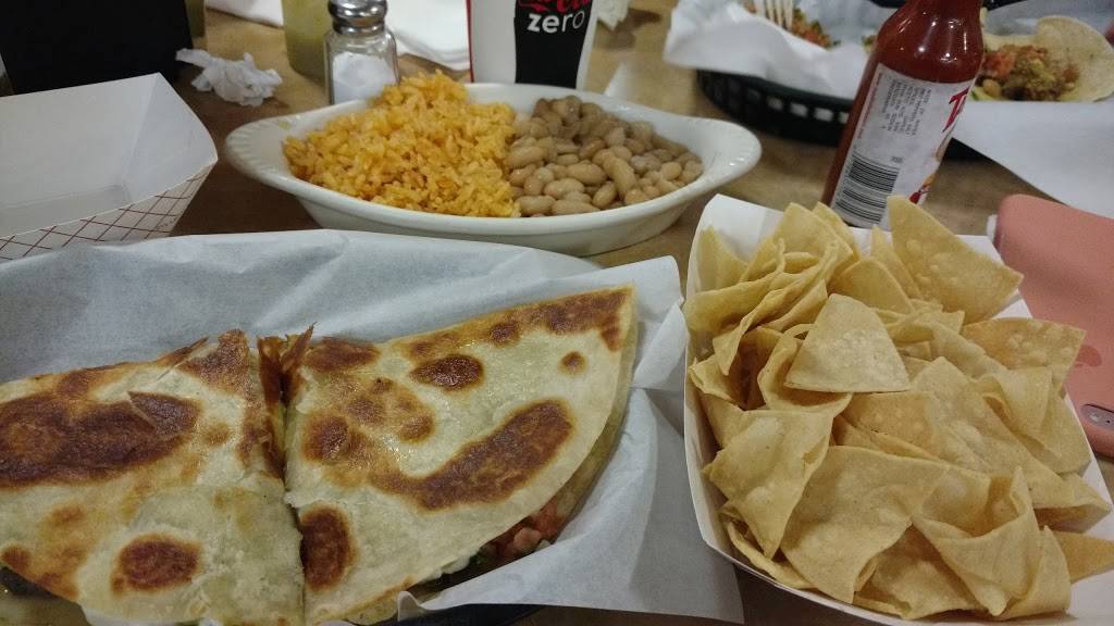 Los Tacos | restaurant | 4001 W Sahara Ave, Las Vegas, NV 89102, USA | 7022520100 OR +1 702-252-0100