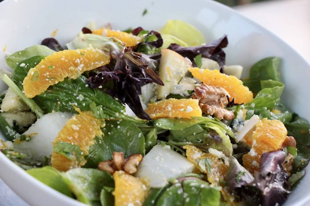 Ember & Greens | restaurant | 9403 Katy Fwy suite b, Houston, TX 77024, USA | 7134653333 OR +1 713-465-3333