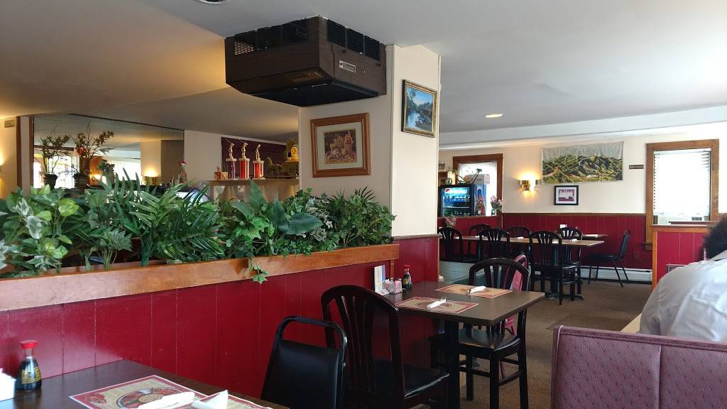 Gin Gin | restaurant | 3 Main St, Henniker, NH 03242, USA | 6034283818 OR +1 603-428-3818