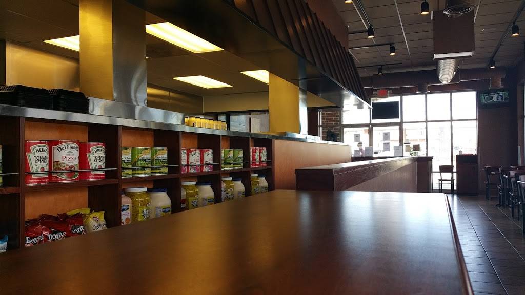 Penn Station East Coast Subs | restaurant | 746 E Aurora Rd, Macedonia, OH 44056, USA | 3304677366 OR +1 330-467-7366