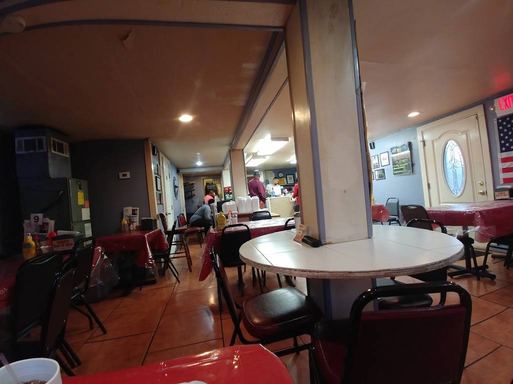 Leons World Finest Bar-B-Que | restaurant | 5427 Broadway Avenue J, Galveston, TX 77551, USA | 4097440070 OR +1 409-744-0070