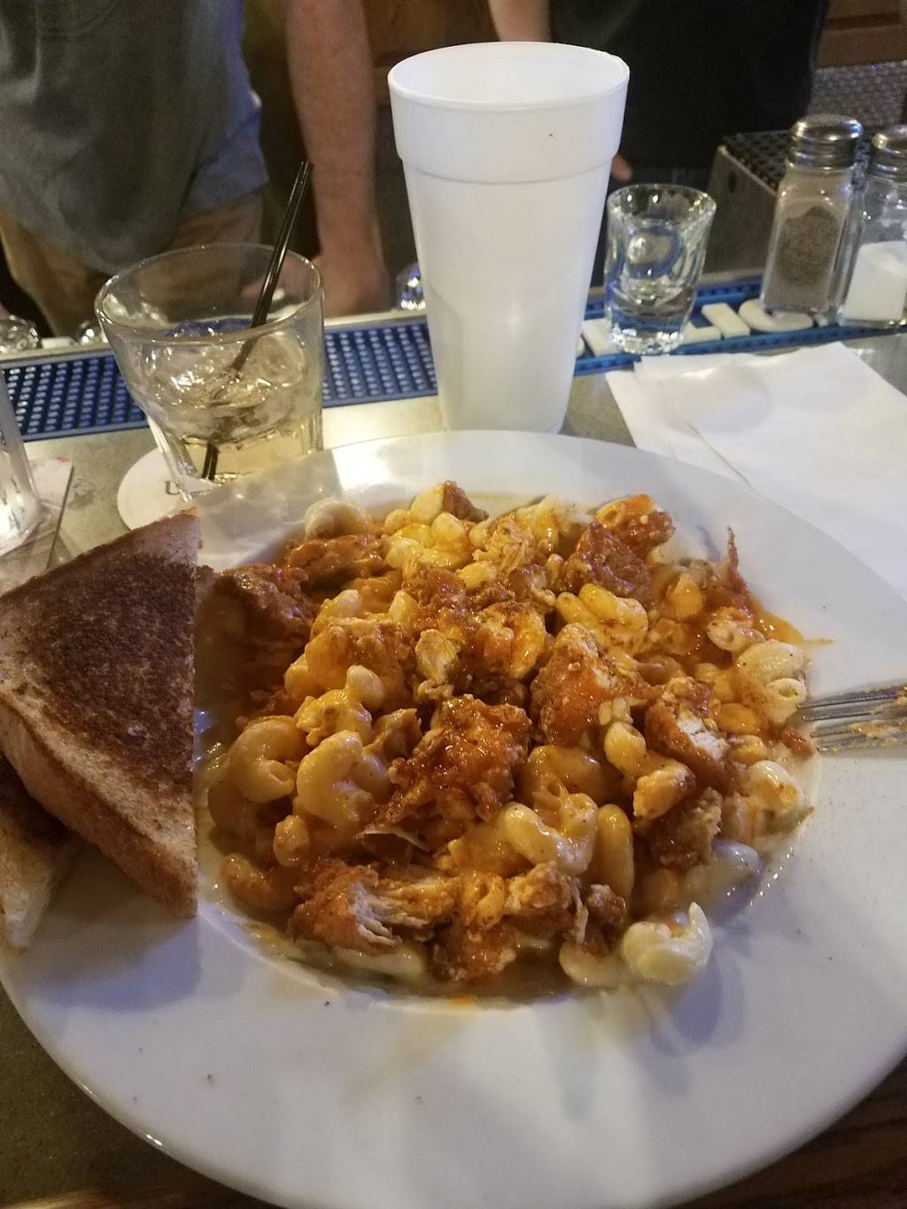 Willies Sports Bar & Grill | restaurant | 151 N Main St, El Dorado, KS 67042, USA | 3164525546 OR +1 316-452-5546