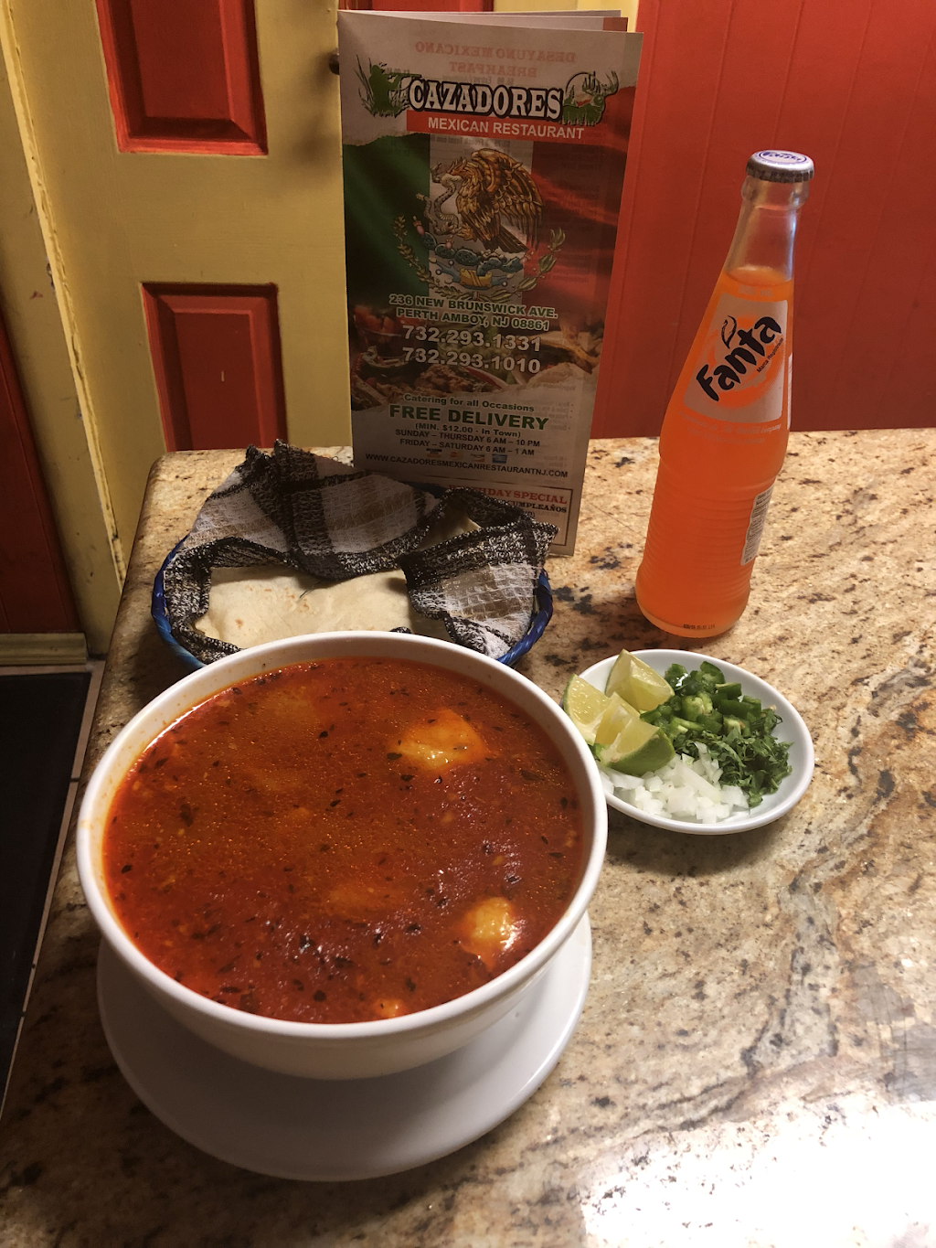 Cazadores | restaurant | 236 New Brunswick Ave, Perth Amboy, NJ 08861, USA | 7322931010 OR +1 732-293-1010