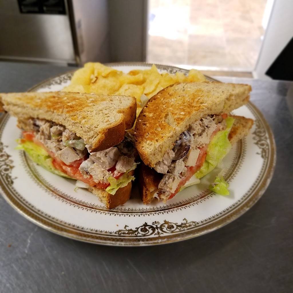 Upstairs at the Mansion | restaurant | 118 W North St, Sweetwater, TN 37874, USA | 4233714100 OR +1 423-371-4100