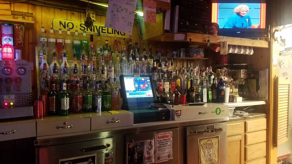 TJs Champions Bar & Grill | restaurant | 715 Belknap St, Superior, WI 54880, USA | 7153925341 OR +1 715-392-5341