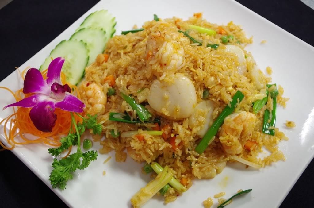 Mizu Sushi&Thai | restaurant | 5979 Pine Ridge Rd, Naples, FL 34119, USA | 2392978888 OR +1 239-297-8888