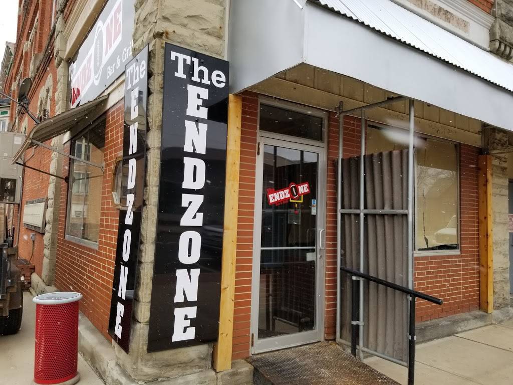 The End Zone Bar and Grill | restaurant | 11 N S Main St, Mt Gilead, OH 43338, USA | 4197514350 OR +1 419-751-4350