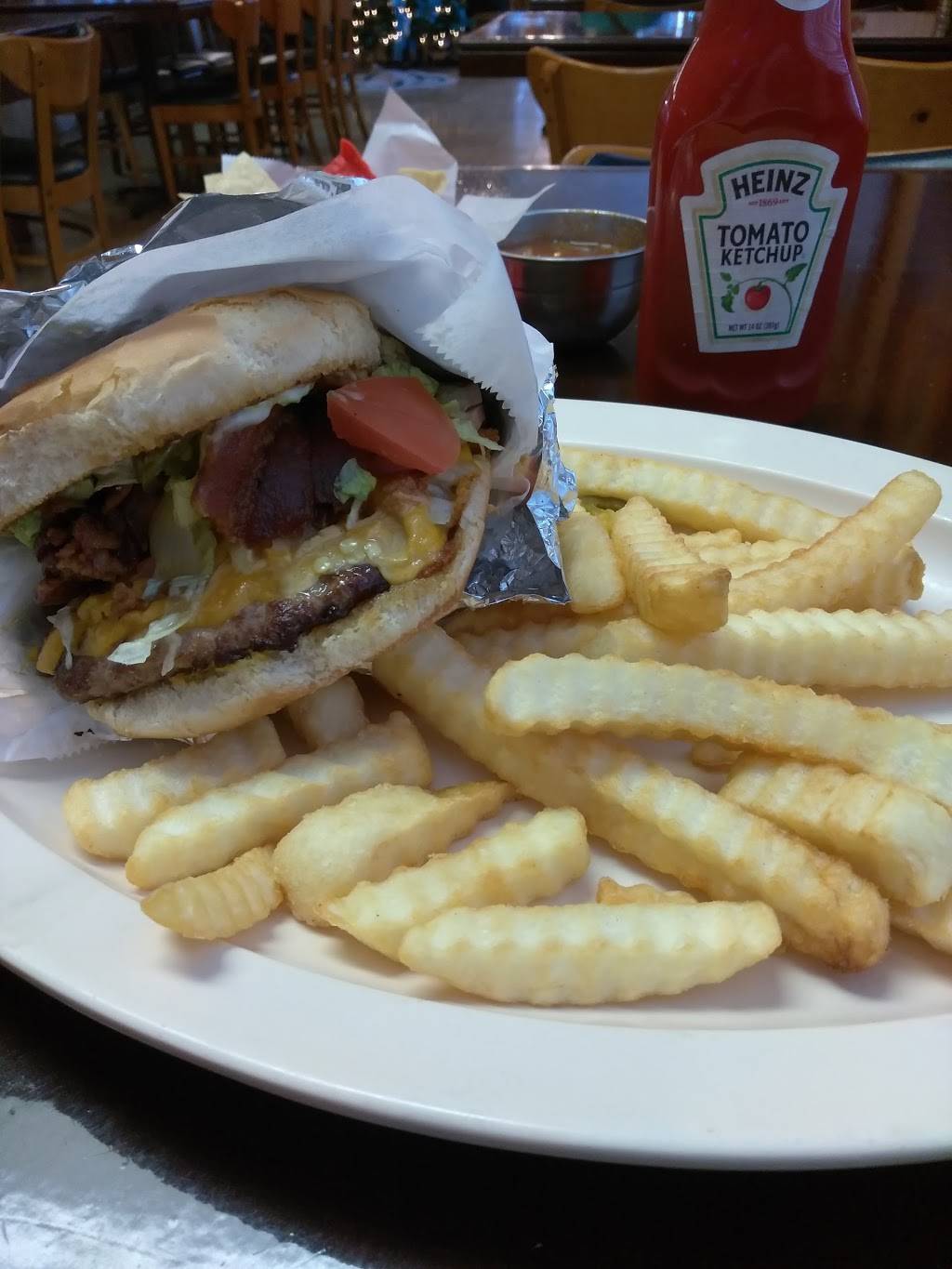 Saritas Mexican Restaurant | restaurant | 3023 S WW White Rd, San Antonio, TX 78222, USA | 2103599774 OR +1 210-359-9774