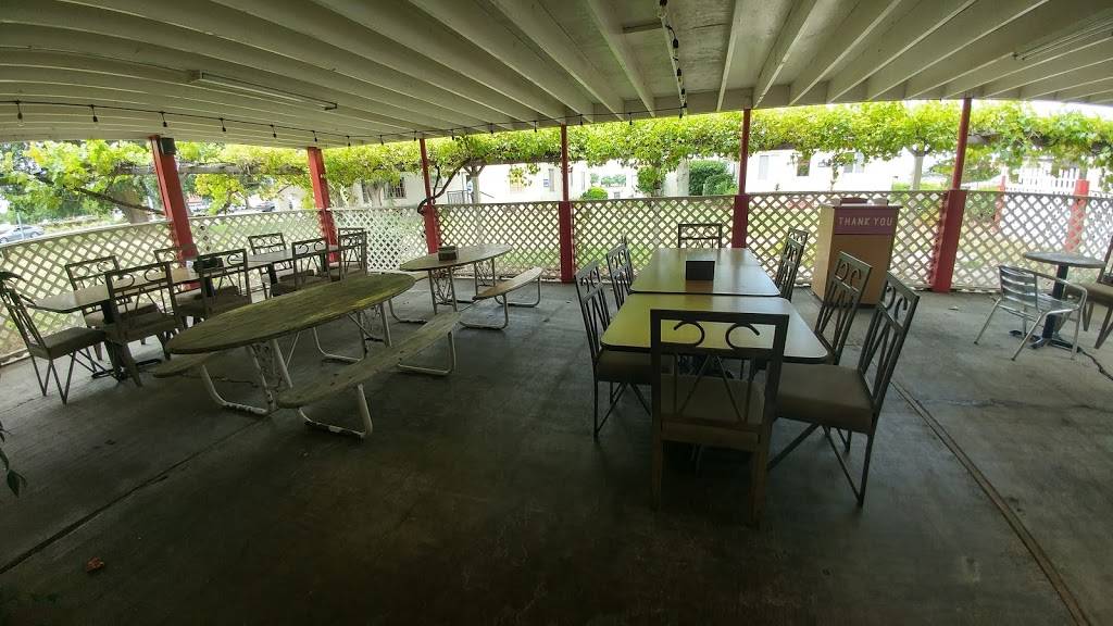 Judys Grinder | restaurant | 286 W Main St, Woodland, CA 95695, USA | 5306628600 OR +1 530-662-8600