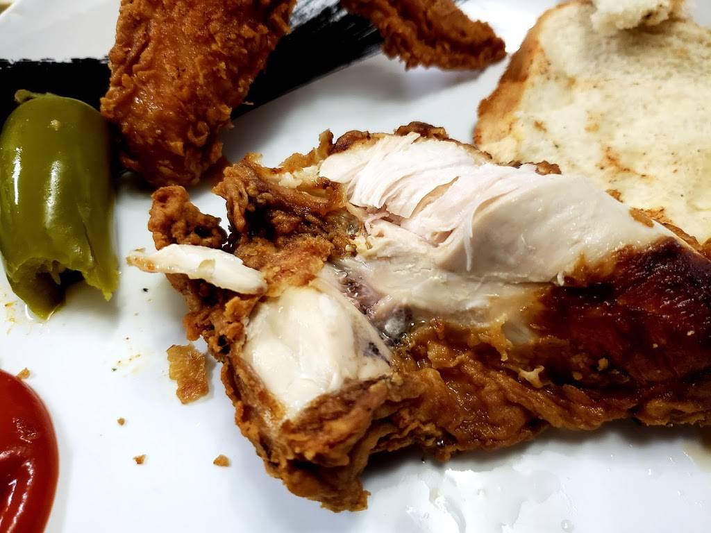 Daddy Macs Chicken | restaurant | 1050 N Westmoreland Rd, Dallas, TX 75211, USA | 4698281999 OR +1 469-828-1999