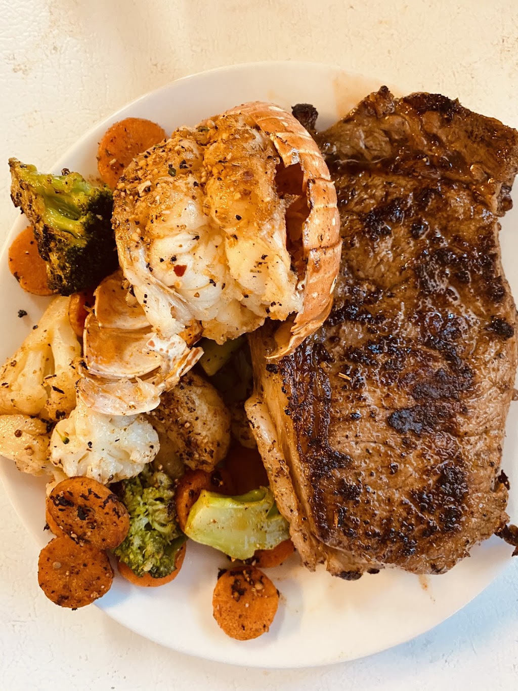 Kajun King | restaurant | 108 S Main St, St Martinville, LA 70582, USA | 3373422160 OR +1 337-342-2160