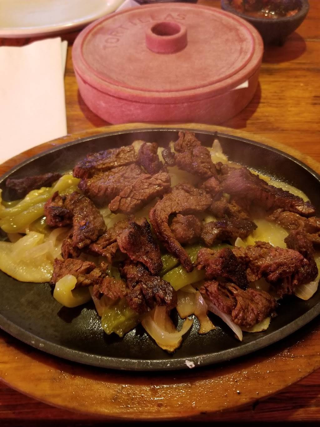 Los Lupes | restaurant | 103 E Camp Wisdom Rd, Duncanville, TX 75116, USA | 9727802722 OR +1 972-780-2722