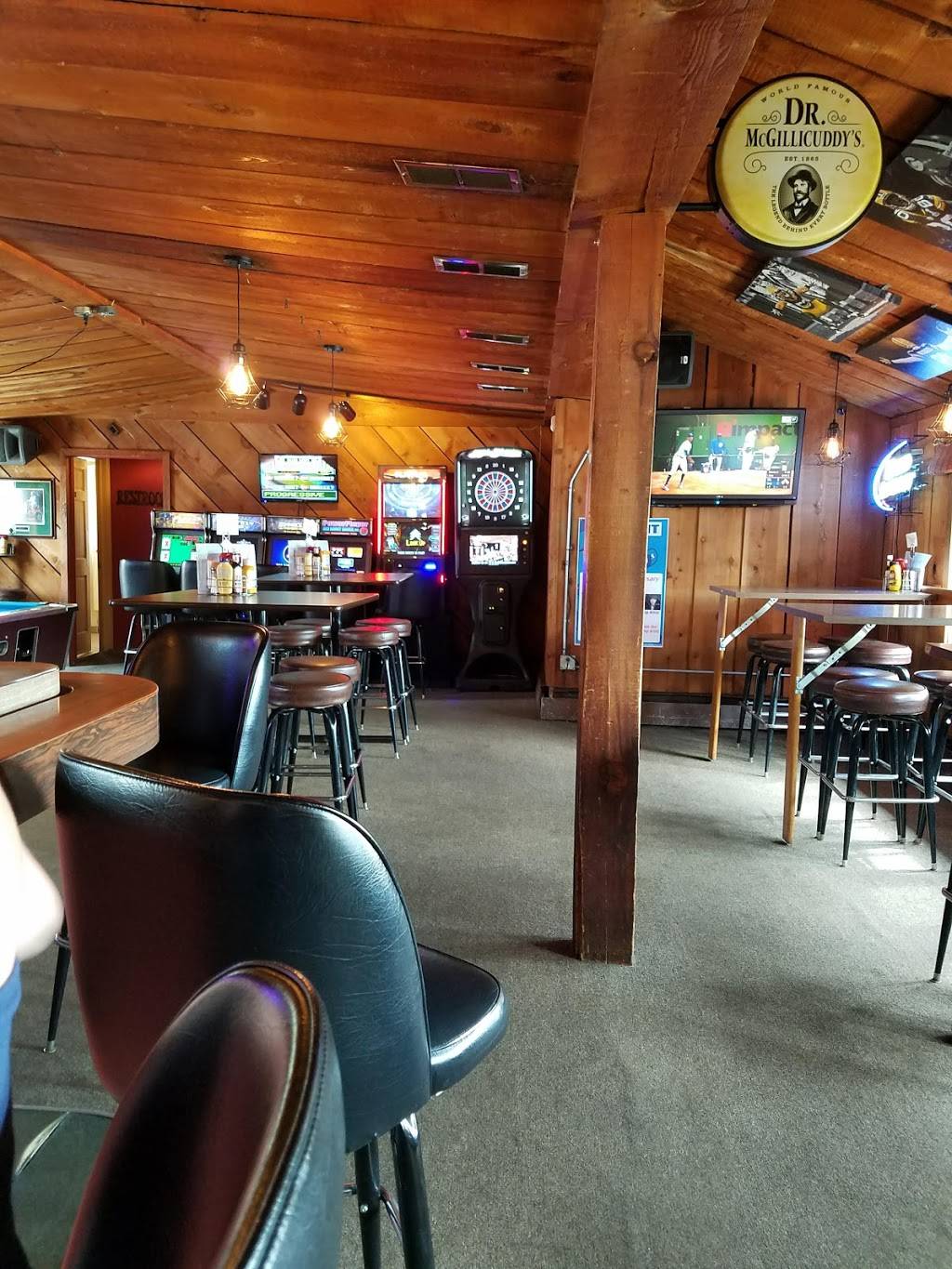 Danny Haskells Pub and Grill | restaurant | W171 S7260 Lannon Dr, Muskego, WI 53150, USA | 2626799535 OR +1 262-679-9535