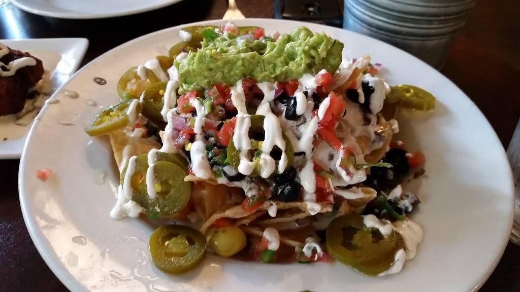 The Side Door Grill and Tap | restaurant | 240 W Gilman St, Madison, WI 53703, USA | 6083104800 OR +1 608-310-4800