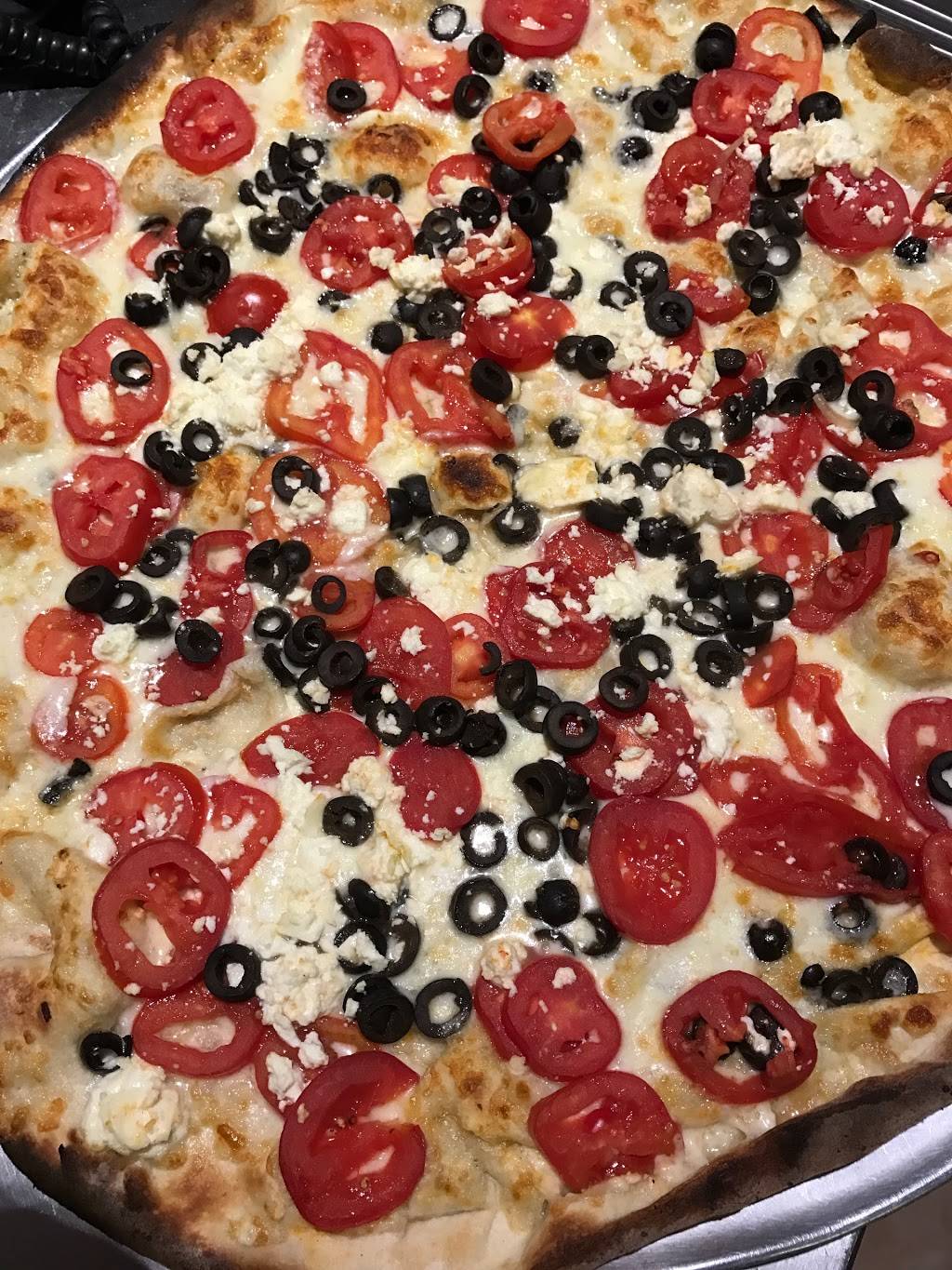 Pizza at the Brick Oven | restaurant | 3223, 122 Howe St, New Haven, CT 06511, USA | 2037774444 OR +1 203-777-4444