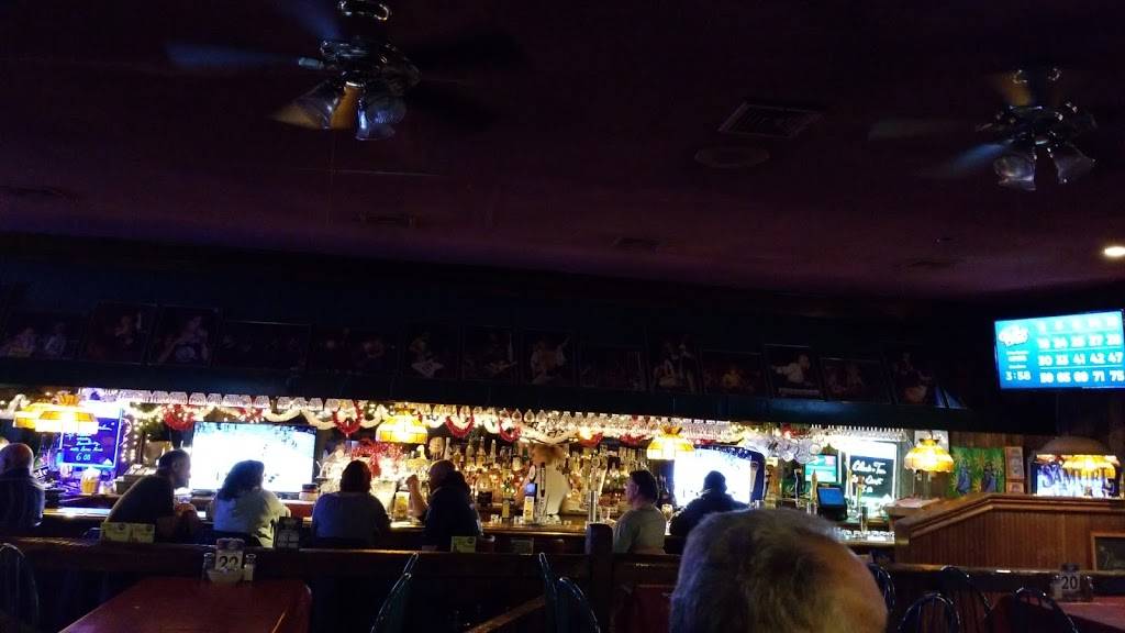 Garveys Family Restaurant and Pub | restaurant | 405 Spotswood Gravel Hill Rd, Monroe Township, NJ 08831, USA | 7325213311 OR +1 732-521-3311