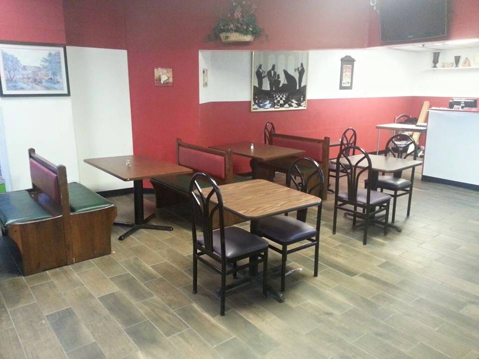 Vincenzos Pizza & Pasta | restaurant | 2885 W Liberty Ave, Pittsburgh, PA 15216, USA | 4123436100 OR +1 412-343-6100