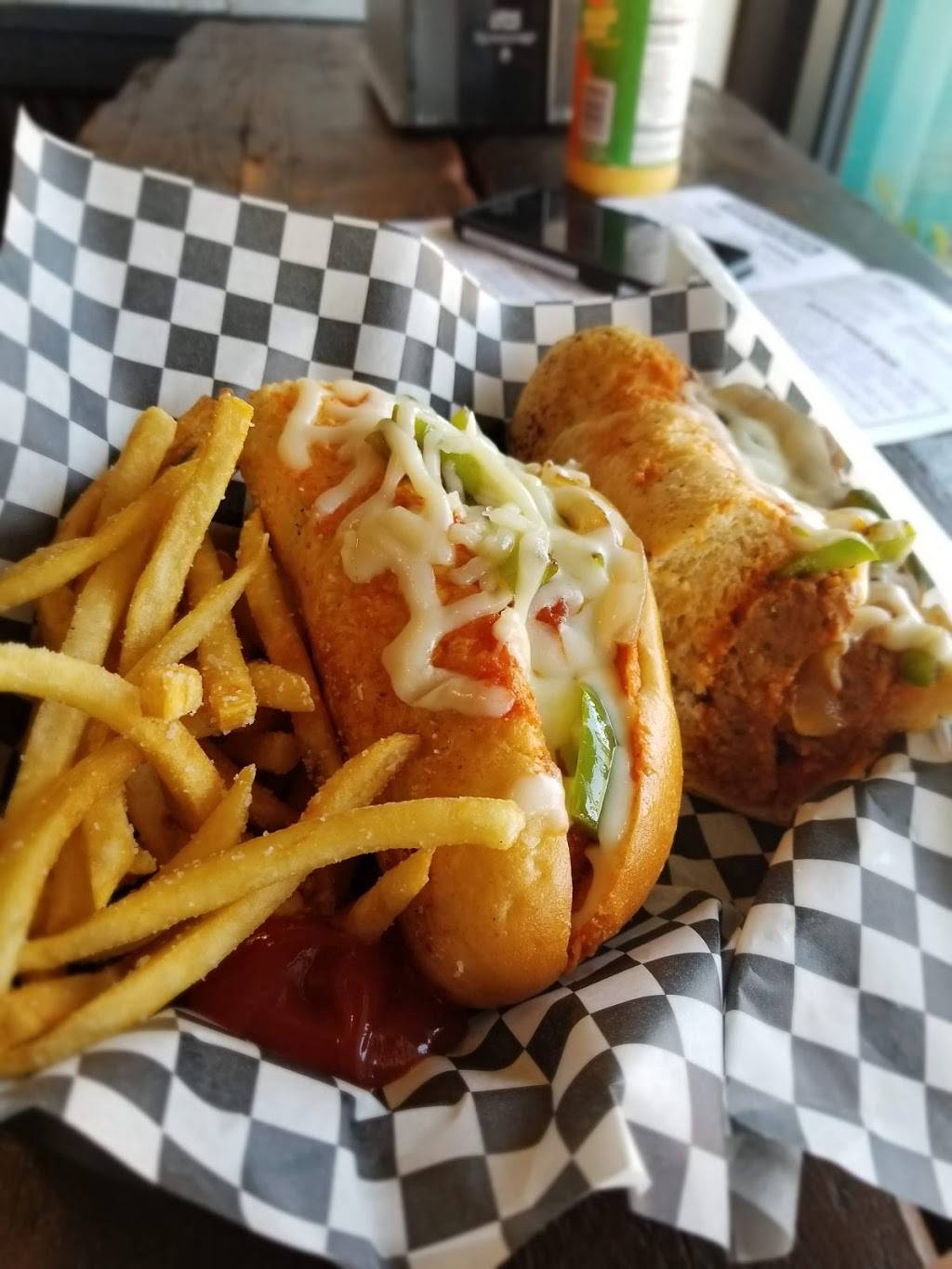 Parkers PGH | restaurant | 600 Brookline Blvd, Pittsburgh, PA 15226, USA | 4122078099 OR +1 412-207-8099