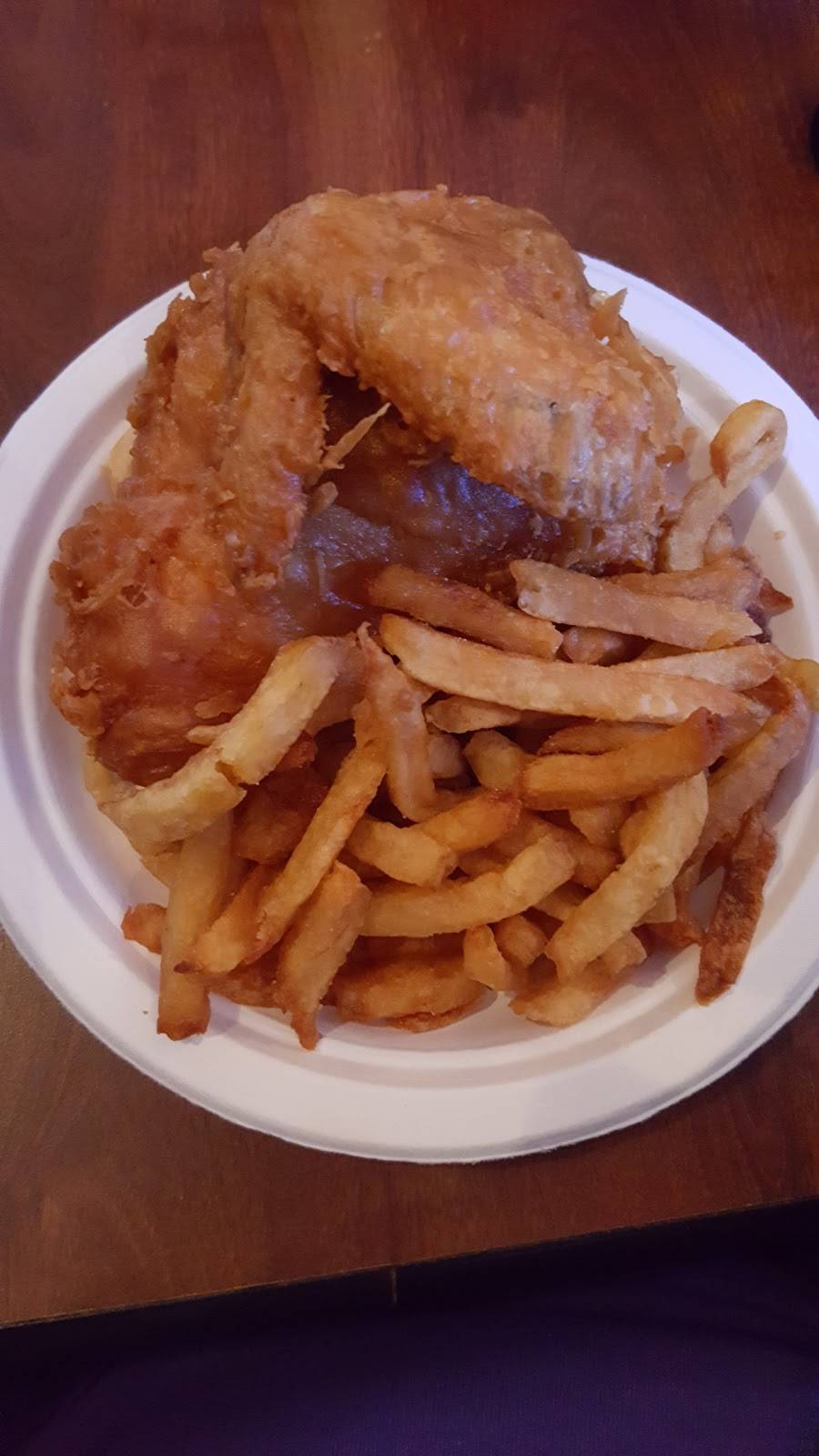 Rips Tavern | restaurant | 311 N Main Ave, Ladd, IL 61329, USA | 8158943051 OR +1 815-894-3051