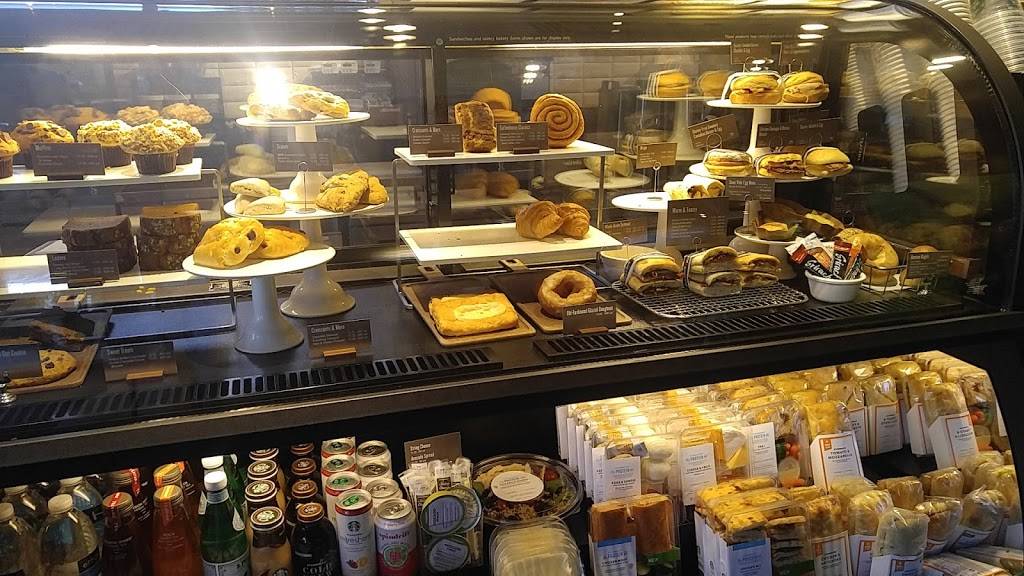 Starbucks | cafe | 10112 NE Halsey St, Portland, OR 97220, USA | 5032512164 OR +1 503-251-2164