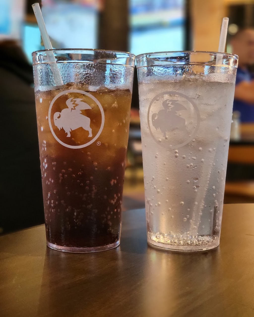 Buffalo Wild Wings | restaurant | 110 Atchison Dr, Chelsea, AL 35043, USA | 2056779058 OR +1 205-677-9058