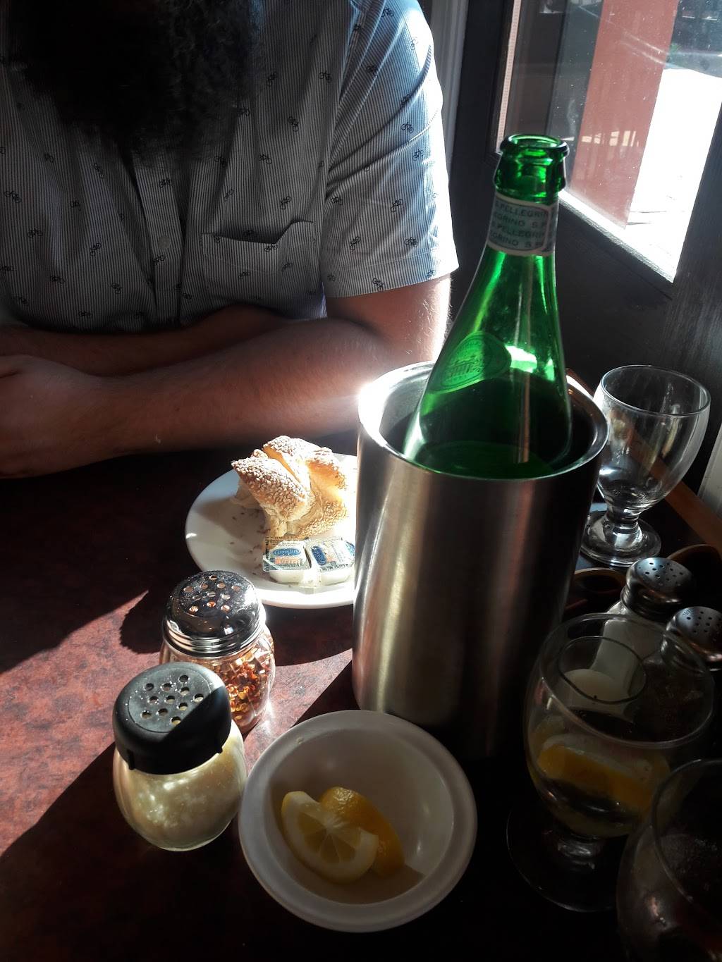 San Marzano Trattoria | restaurant | 31 E Main St, Freehold, NJ 07728, USA | 7328455440 OR +1 732-845-5440