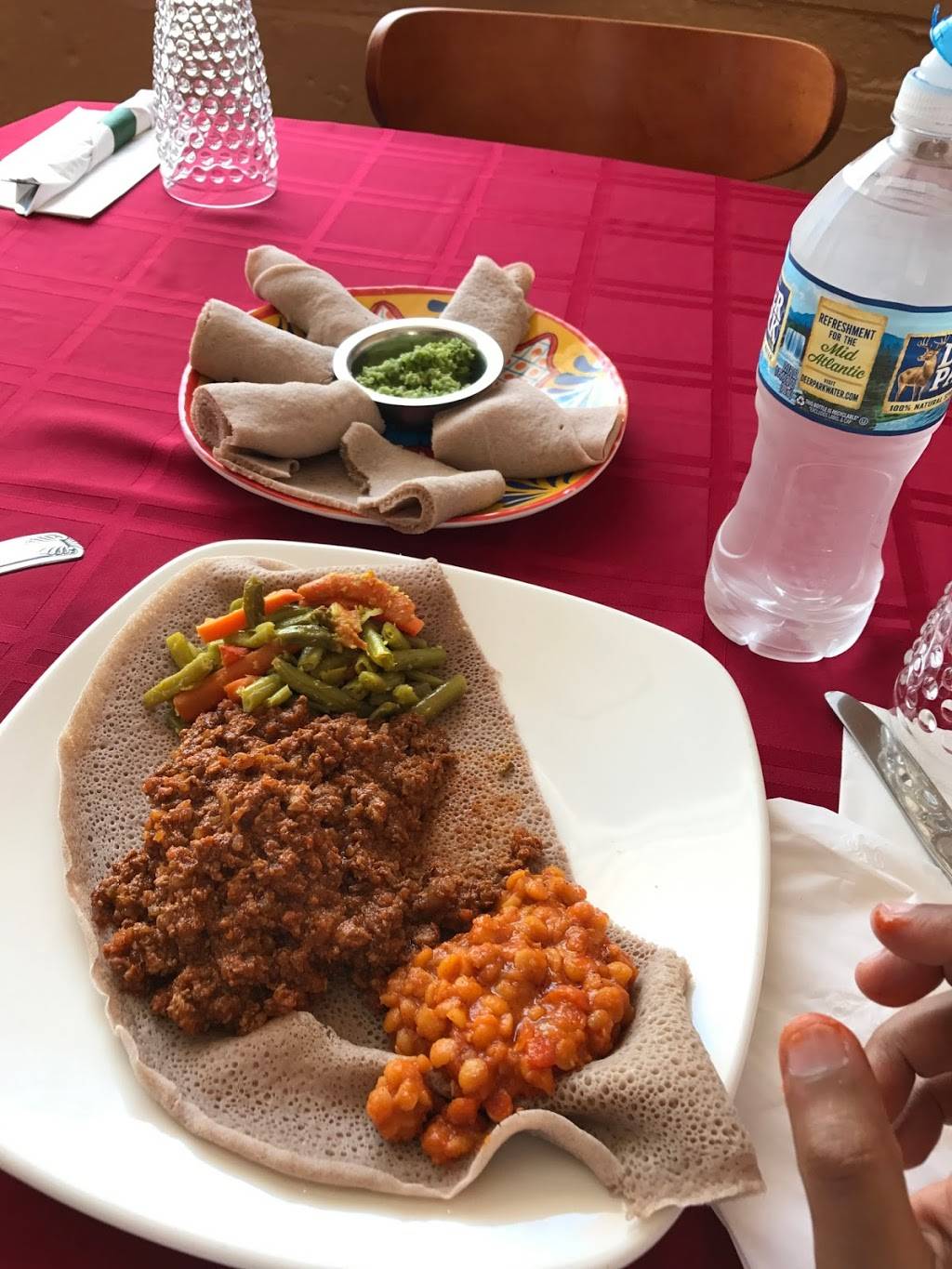 Hawwi Ethiopian Restaurant | restaurant | 1125 Queen St, Alexandria, VA 22314, USA | 7037179740 OR +1 703-717-9740