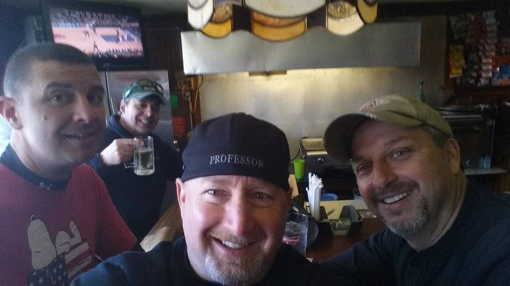 Ravens Nest | restaurant | 625 Old Bethlehem Rd, Quakertown, PA 18951, USA | 2155365369 OR +1 215-536-5369