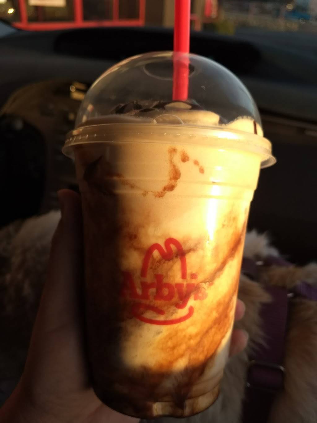 Arbys | meal takeaway | 2341 E Lohman Ave, Las Cruces, NM 88001, USA | 5756478857 OR +1 575-647-8857