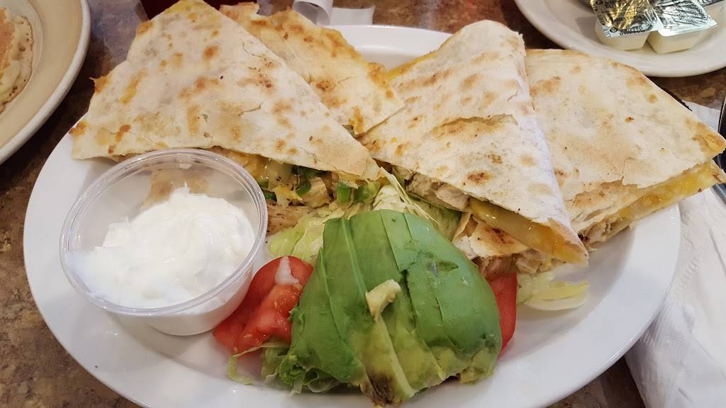 Mattys Grill and Pancake House | restaurant | 995 Brook Forest Ave, Shorewood, IL 60404, USA | 8152549600 OR +1 815-254-9600