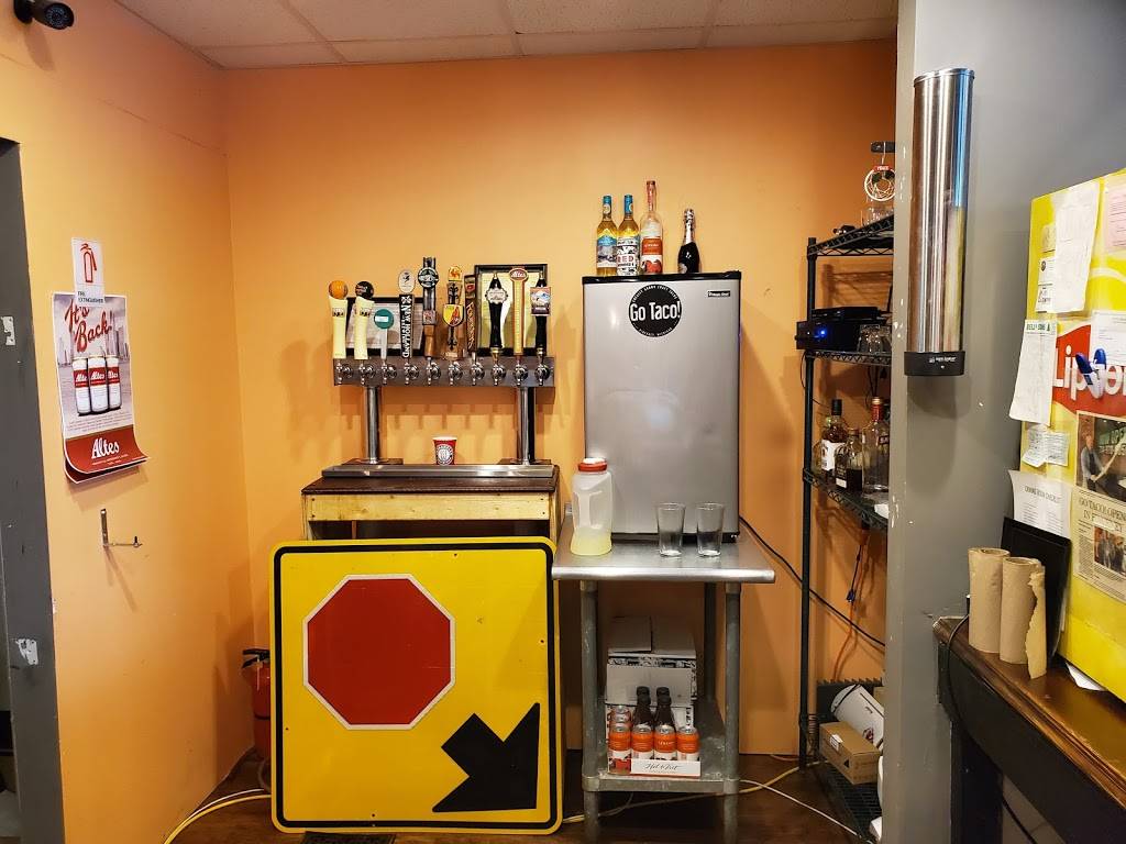 Go Taco | restaurant | 109 E Main St, Pinckney, MI 48169, USA | 7349700050 OR +1 734-970-0050