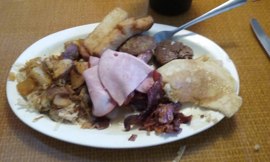 Lupton’s Fat Man’s BBQ & Country Cooking | restaurant | 5403, 5299 E Busch Blvd, Temple Terrace, FL 33617, USA | 8139854423 OR +1 813-985-4423