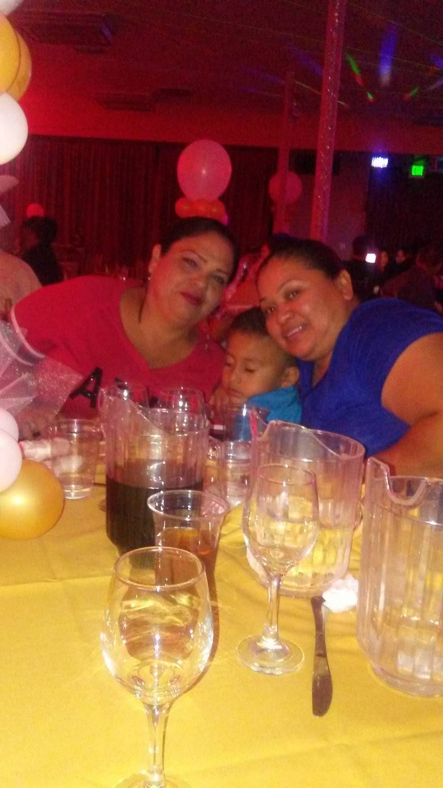 Las Vegas Banquet Hall | restaurant | 7052 Van Nuys Blvd, Van Nuys, CA 91405, USA | 8187937936 OR +1 818-793-7936