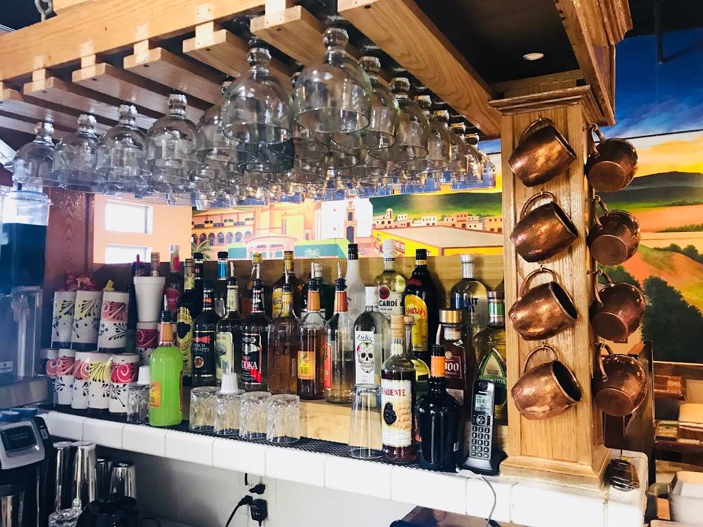 Fiesta Mexican Restaurant | restaurant | 720 Pacha Pkwy #2, North Liberty, IA 52317, USA | 3196262935 OR +1 319-626-2935