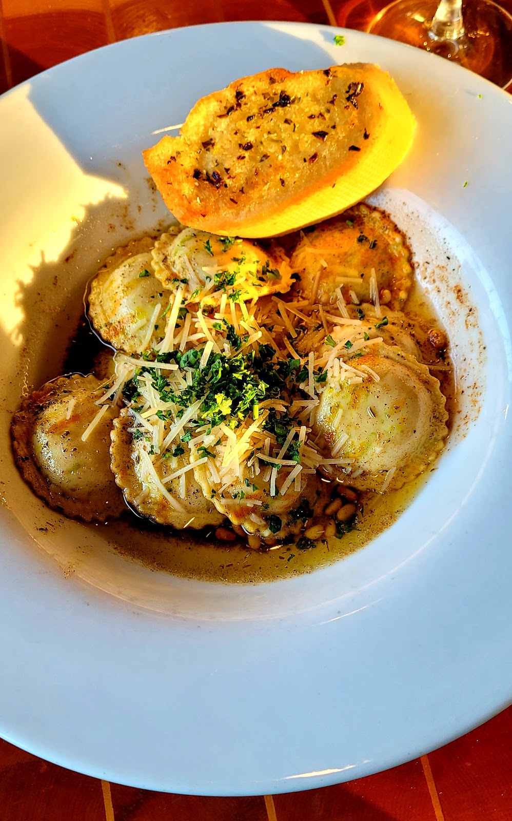 Coopers Bar & Grill | restaurant | 111 Morgan Way, Mt Shasta, CA 96067, USA | 5309263101 OR +1 530-926-3101