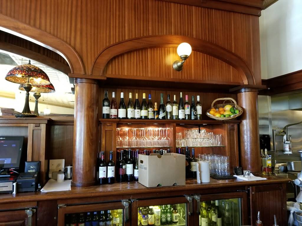 Teds Montana Grill | restaurant | 2451 Eisenhower Ave, Alexandria, VA 22314, USA | 7039600500 OR +1 703-960-0500