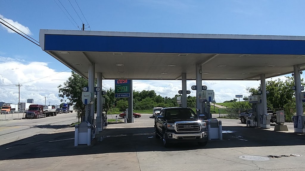 Chevron | meal takeaway | 1511 Jackson Ferry Rd, Montgomery, AL 36104, USA | 3342645336 OR +1 334-264-5336