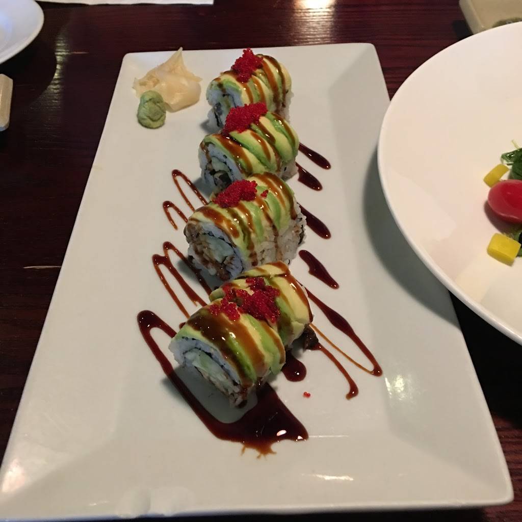 Nana Asian Fusion & Sushi Bar | restaurant | 4511 N Oakland Ave, Milwaukee, WI 53211, USA | 4149678888 OR +1 414-967-8888