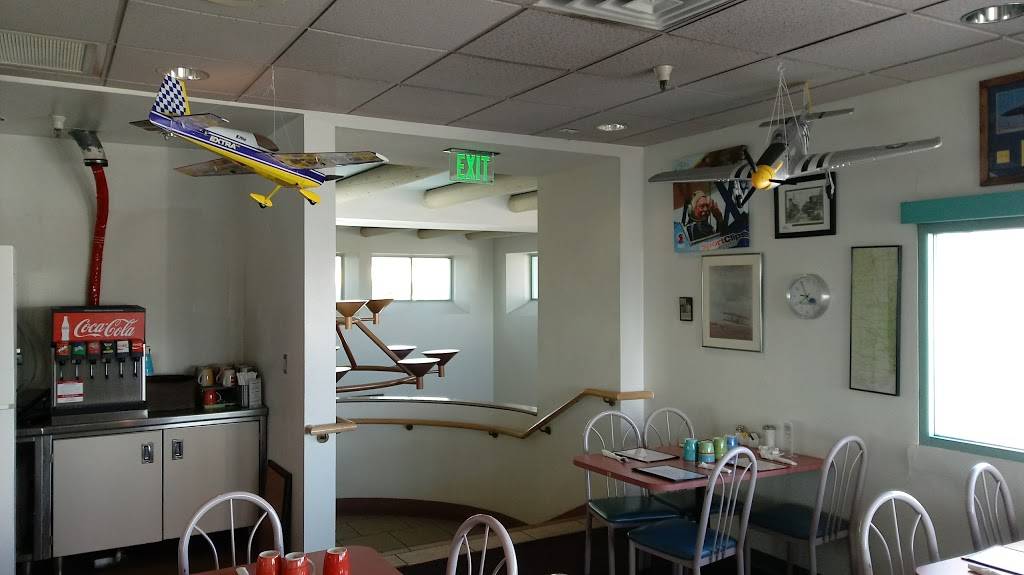 Sunshine & Tailwinds Cafe | restaurant | 2730 Airport Dr, North Las Vegas, NV 89032, USA | 7026440020 OR +1 702-644-0020