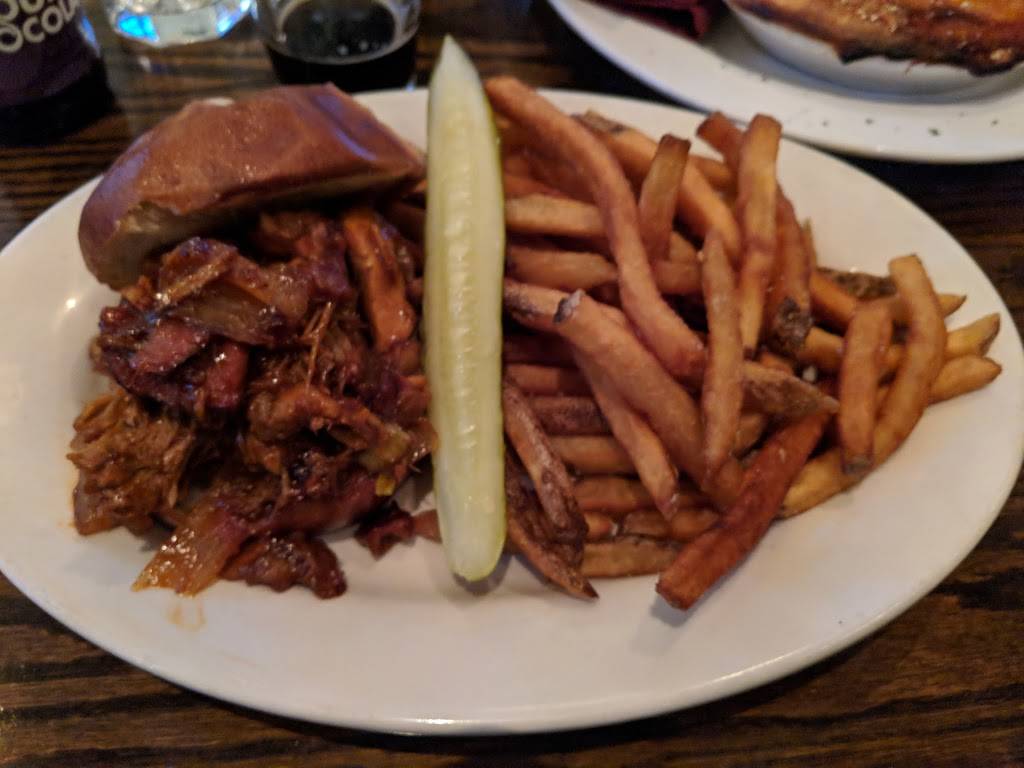 Marges Still | restaurant | 1758 N Sedgwick St, Chicago, IL 60614, USA | 3126649775 OR +1 312-664-9775