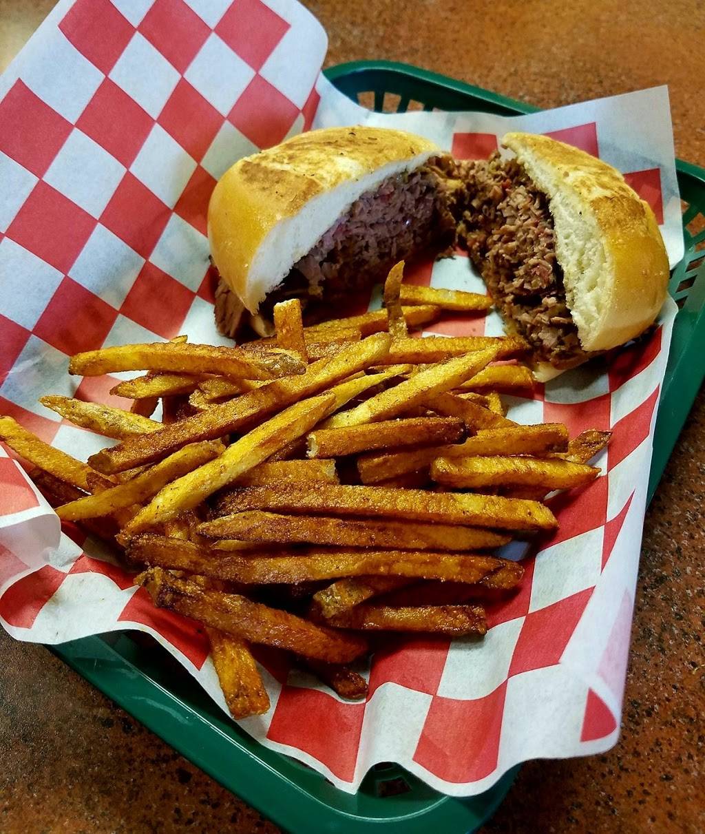 Smokehouse 61 | restaurant | 2148 William St, Cape Girardeau, MO 63703, USA | 5733358880 OR +1 573-335-8880