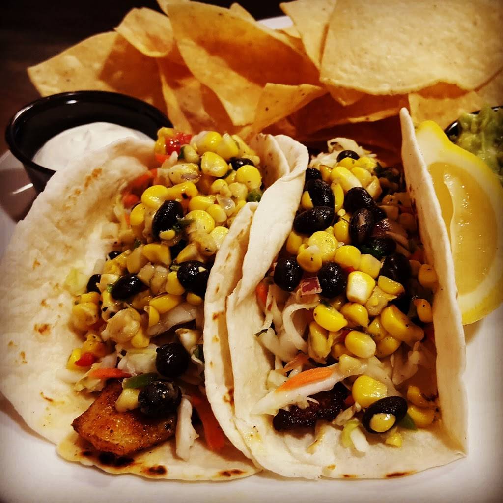 Chef Geoffs | restaurant | Dulles International Airport, Sterling, VA 20166, USA | 7035725576 OR +1 703-572-5576