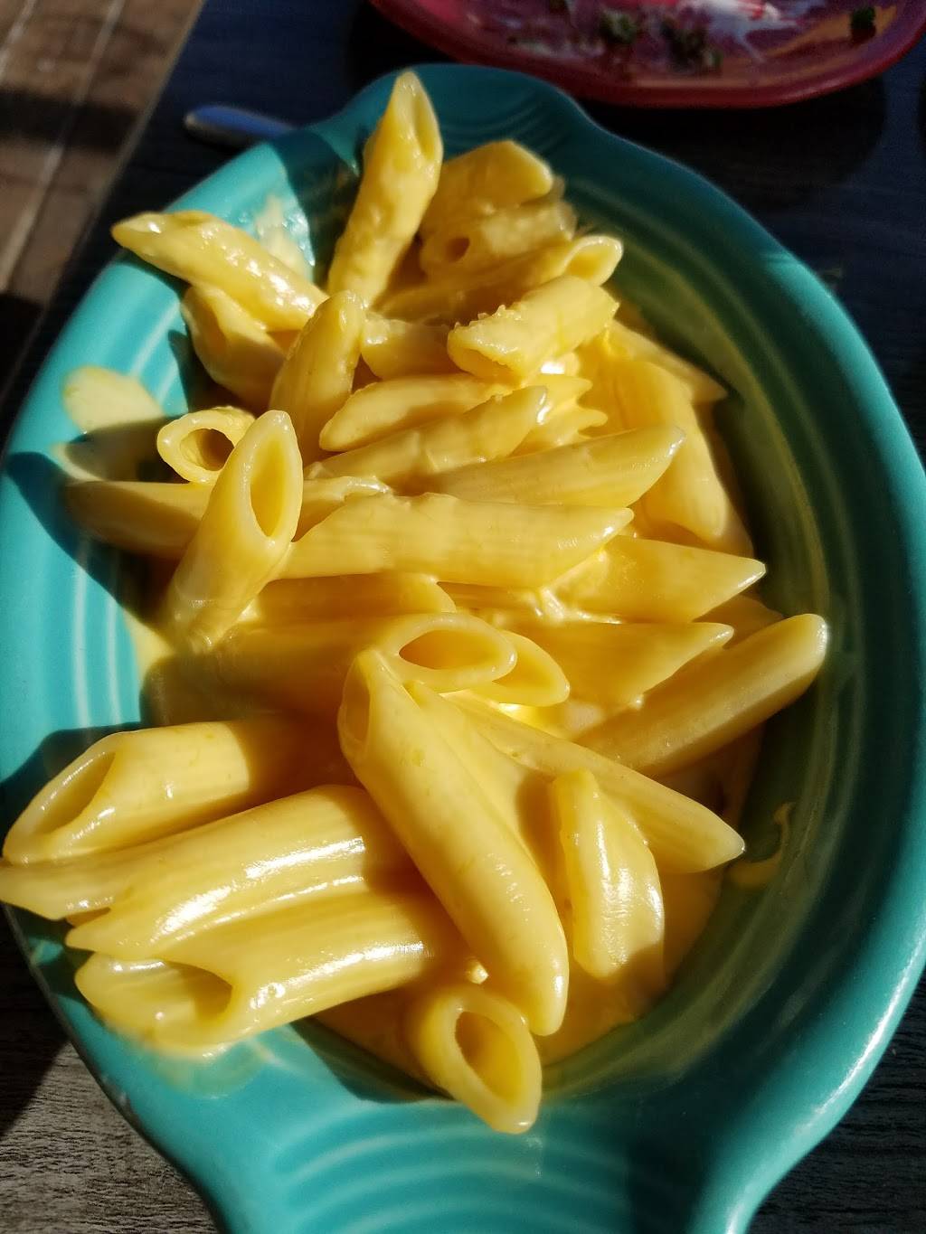 Lake House Restaurant | restaurant | 165 Sunset Beach Rd, Morgantown, WV 26508, USA | 3045940088 OR +1 304-594-0088