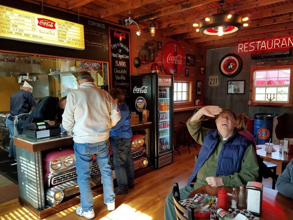 Baby Moons | bakery | 1365, 113 E Main St, Luray, VA 22835, USA | 5406696249 OR +1 540-669-6249