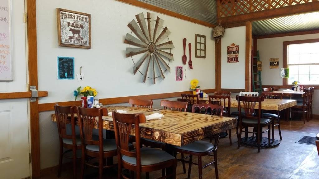 Red Barn | restaurant | 51 Sycamore Rd, Coldwater, MS 38618, USA | 6622334193 OR +1 662-233-4193