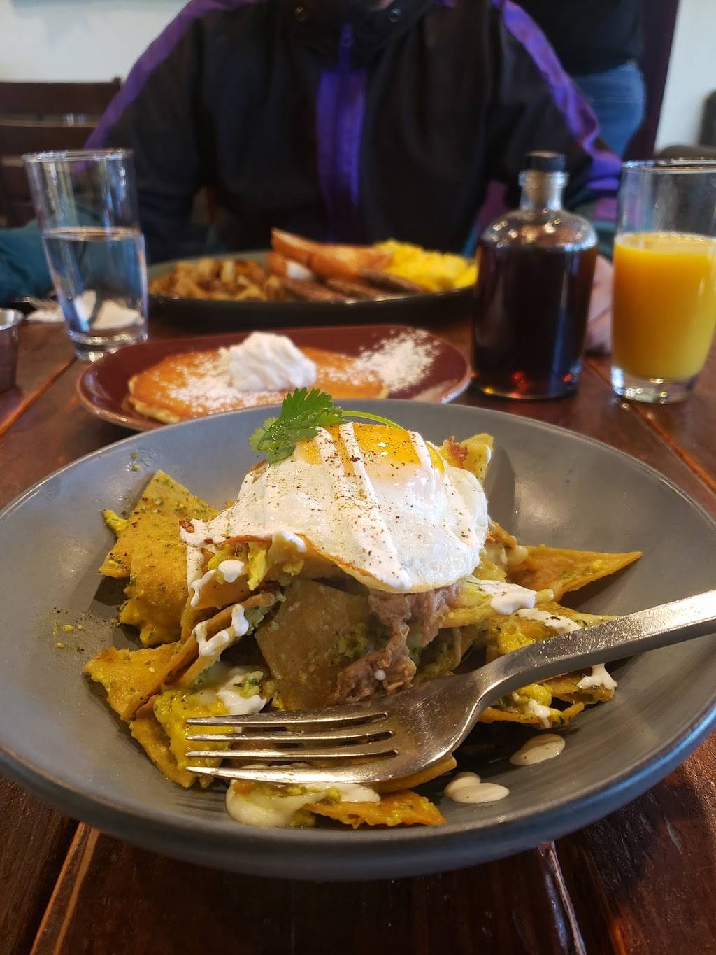 Kitchen Table | restaurant | 1716 W Horizon Ridge Pkwy #100, Henderson, NV 89012, USA | 7024784782 OR +1 702-478-4782