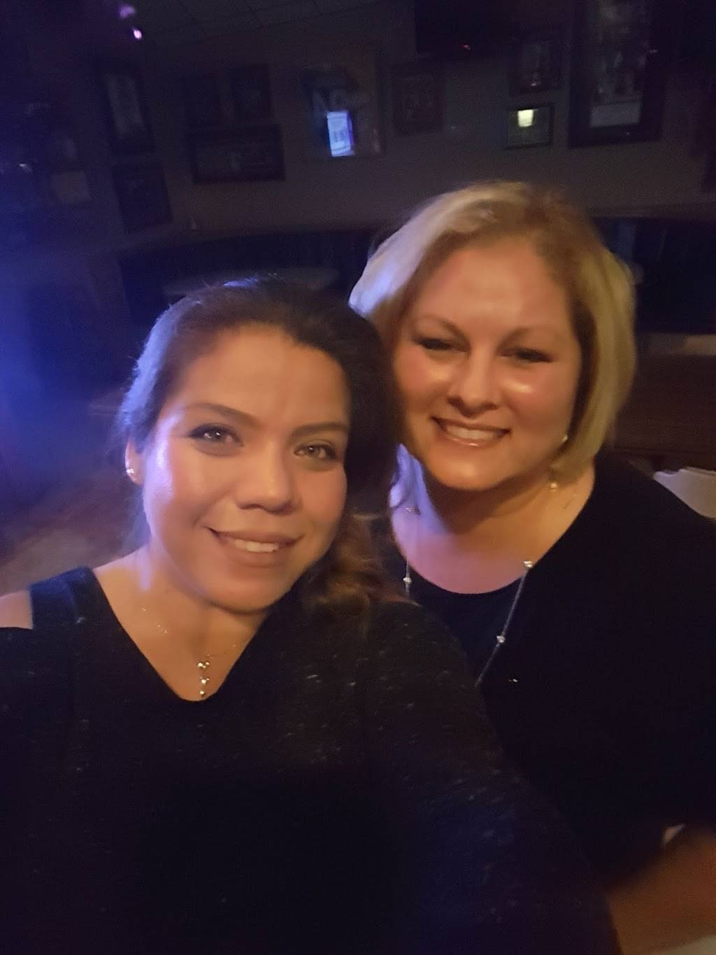 Press Box | restaurant | 165 W Court St, Richland Center, WI 53581, USA | 6086474012 OR +1 608-647-4012